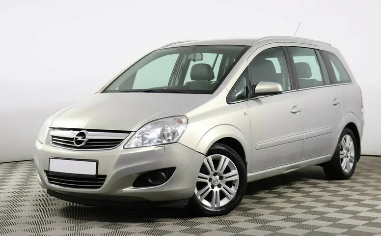 Opel Zafira B Рестайлинг