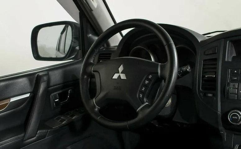 Mitsubishi Pajero 3.0 Автомат