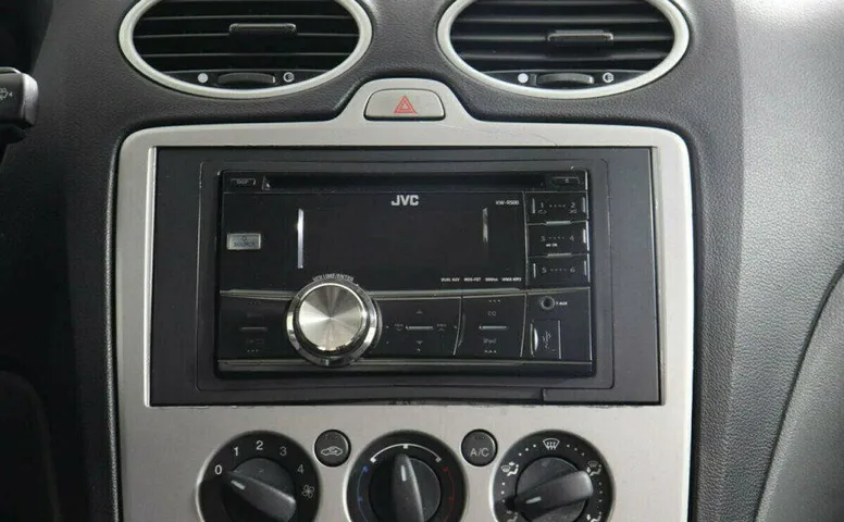 Ford Focus 1.6 Механика