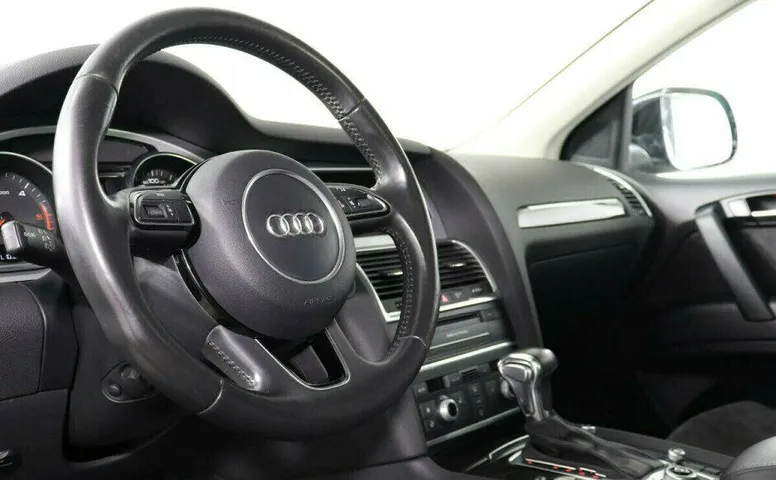 Audi Q7 3.0 Автомат
