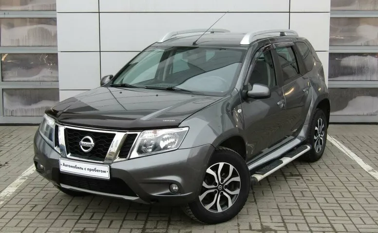 Nissan Terrano III (D10)
