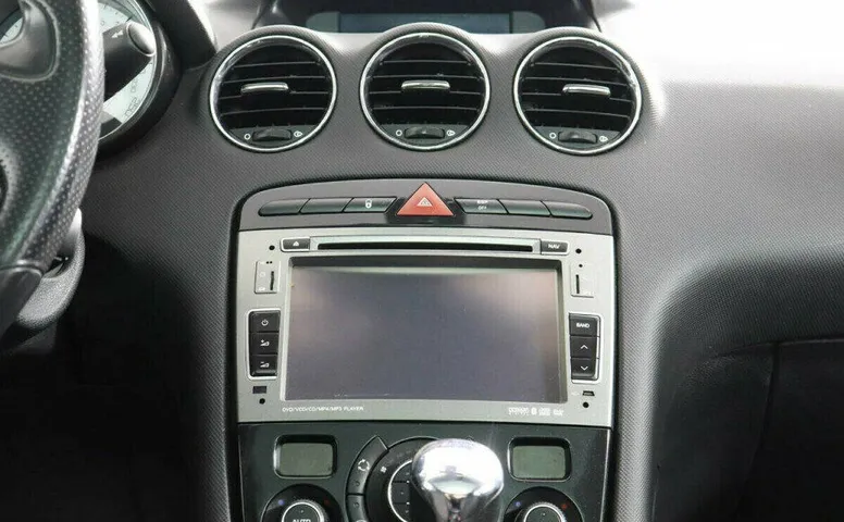 Peugeot 308 1.6 Автомат
