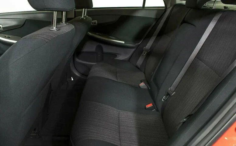 Toyota Corolla 1.6 Робот