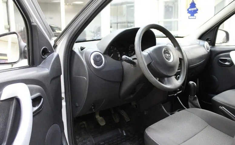 Lada Largus
