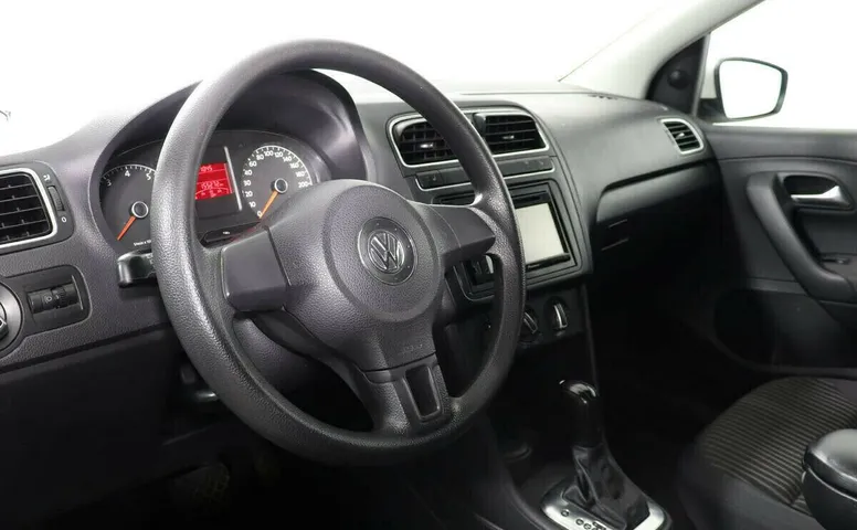 Volkswagen Polo V