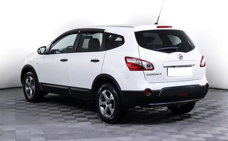 Nissan Qashqai+2