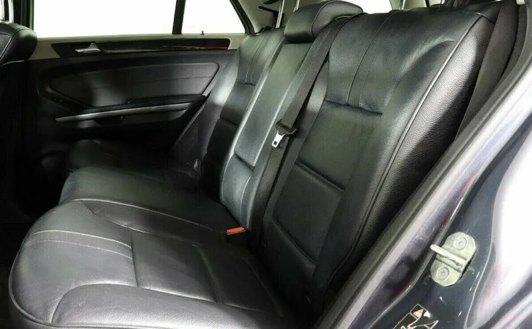 Mercedes-Benz M-Класс 3.0 Автомат