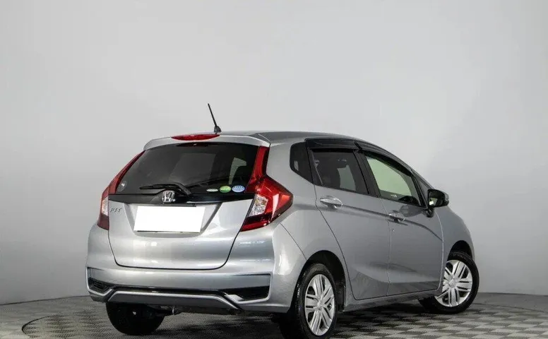 Honda Fit III Рестайлинг