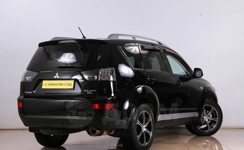 Mitsubishi Outlander, 2 поколение