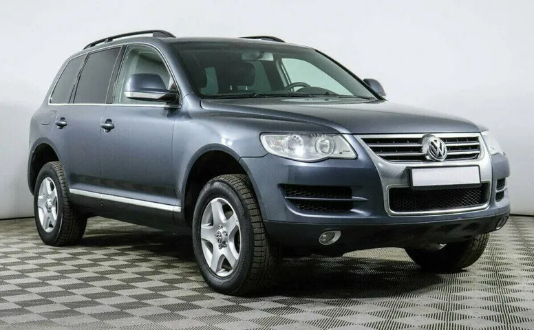 Volkswagen Touareg 2.5 Автомат