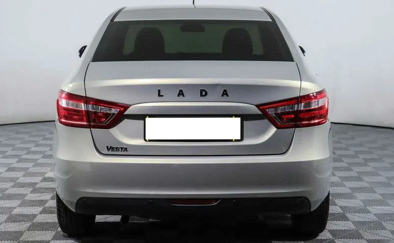 Lada (ваз) vesta мкпп 2021 с пробегом 45 871 км