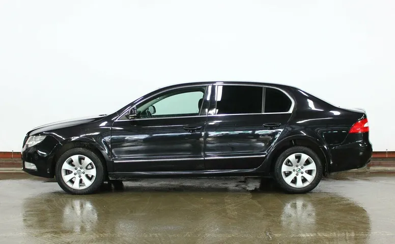 Skoda Superb II