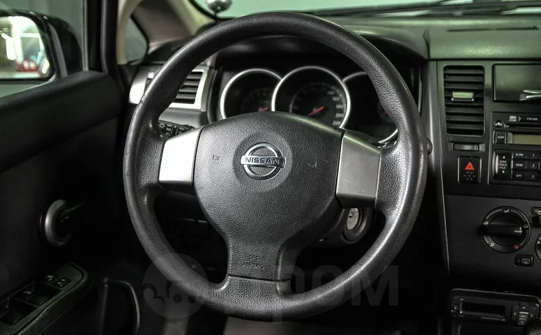 Nissan Tiida, 1 поколение, рестайлинг