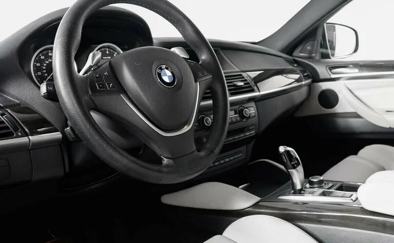 BMW X6 I (E71)