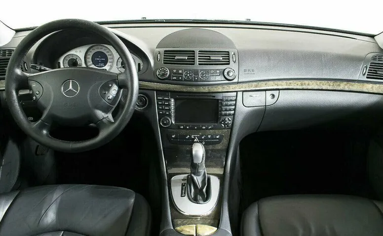 Mercedes-Benz E-Класс 2.2 Автомат