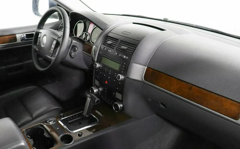Volkswagen Touareg 2.5 Автомат