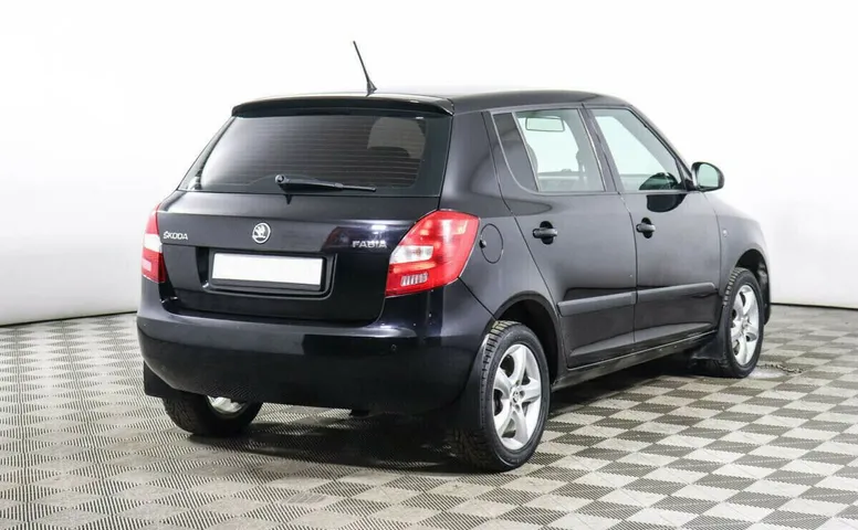 Skoda Fabia II Рестайлинг