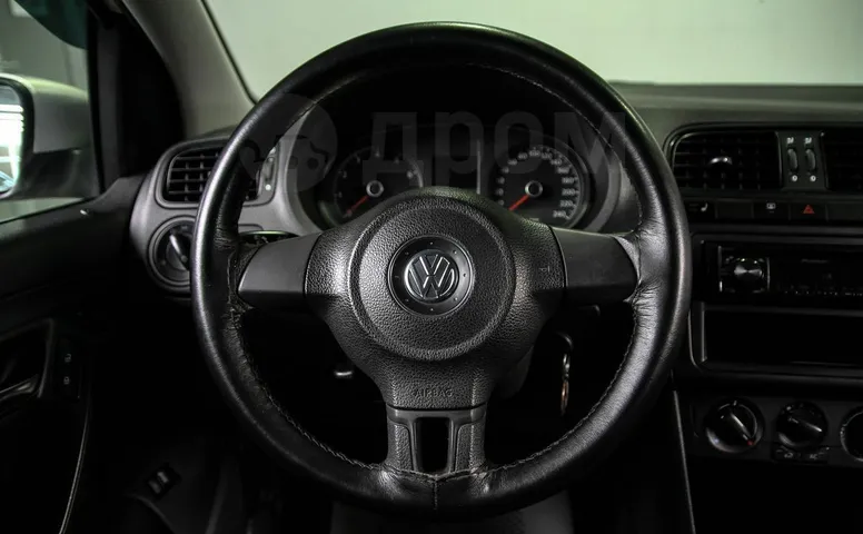 Volkswagen Polo, 5 поколение