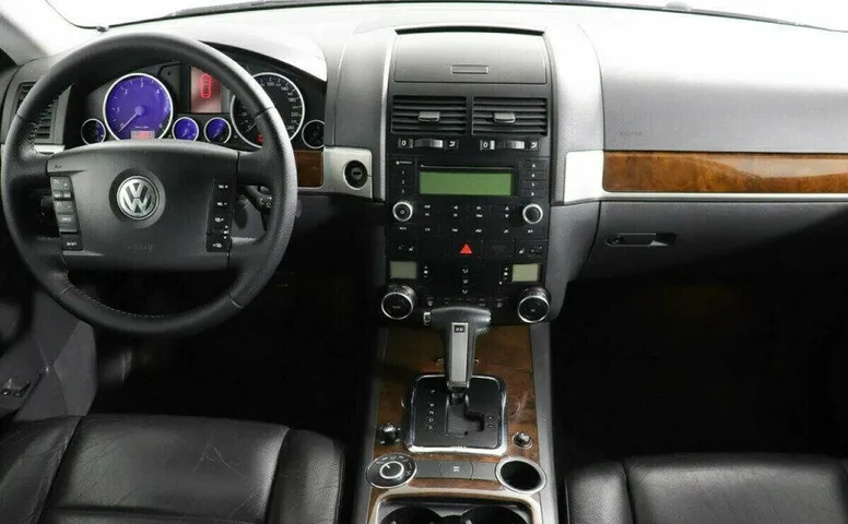 Volkswagen Touareg 2.5 Автомат