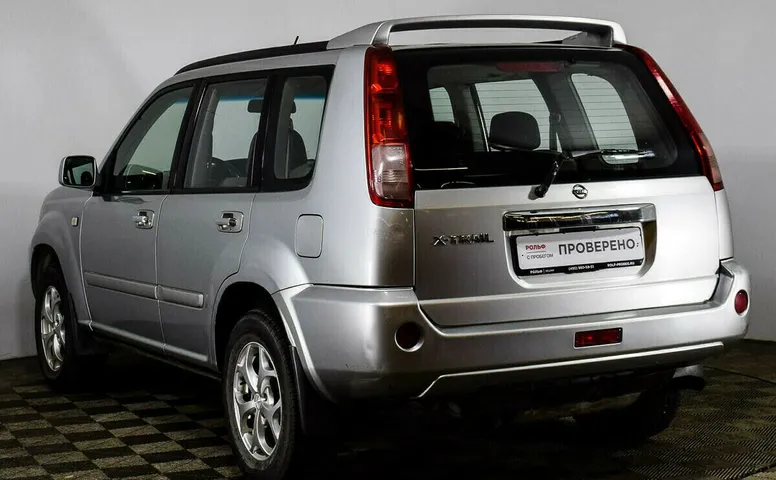 Nissan X-Trail I