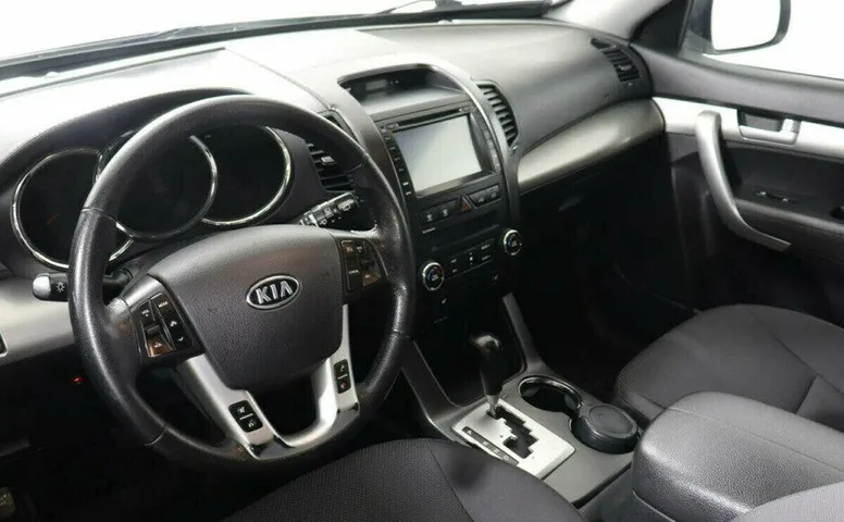 Kia Sorento 2.4 Автомат
