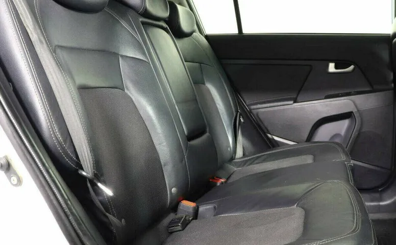 Kia Sportage 2.0 Автомат