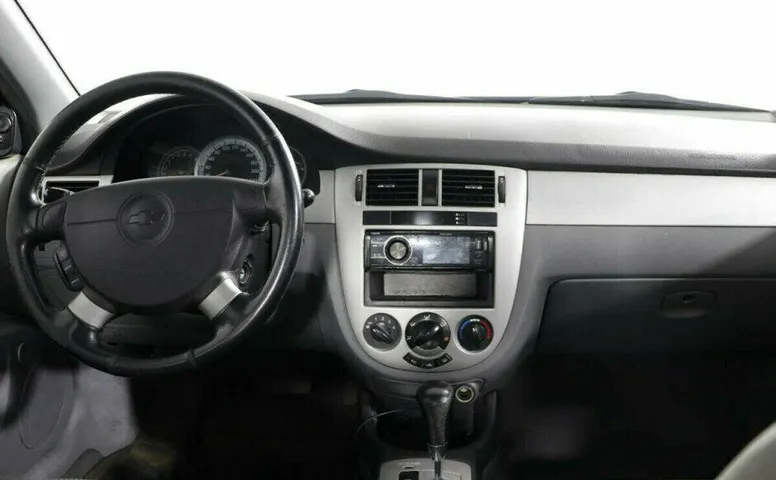 Chevrolet Lacetti 1.6 Автомат