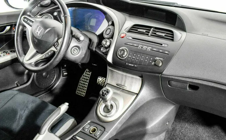 Honda Civic 1.8 Робот