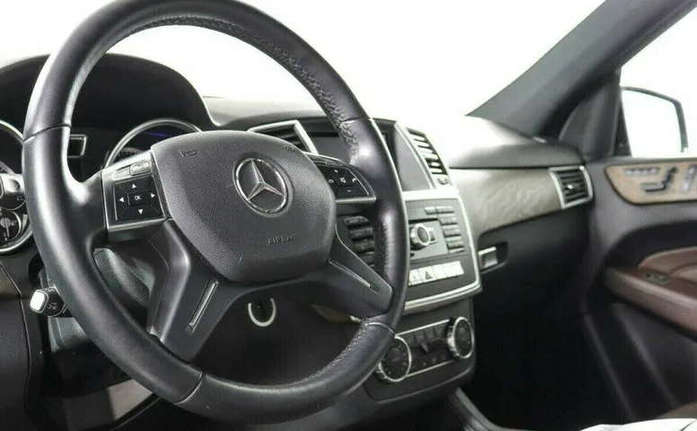 Mercedes-Benz M-Класс 3.5 Автомат