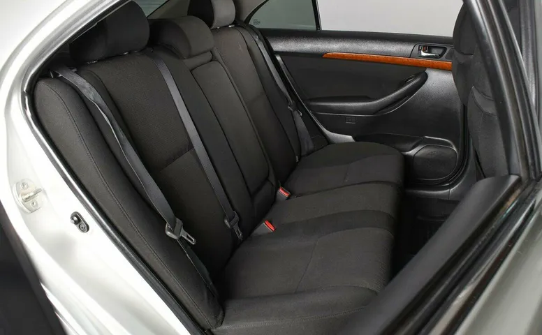 Toyota Avensis II Рестайлинг