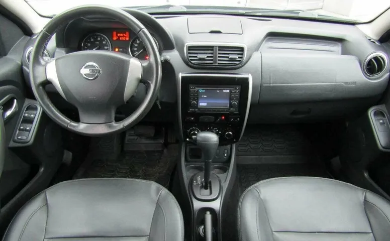 Nissan Terrano III (D10)