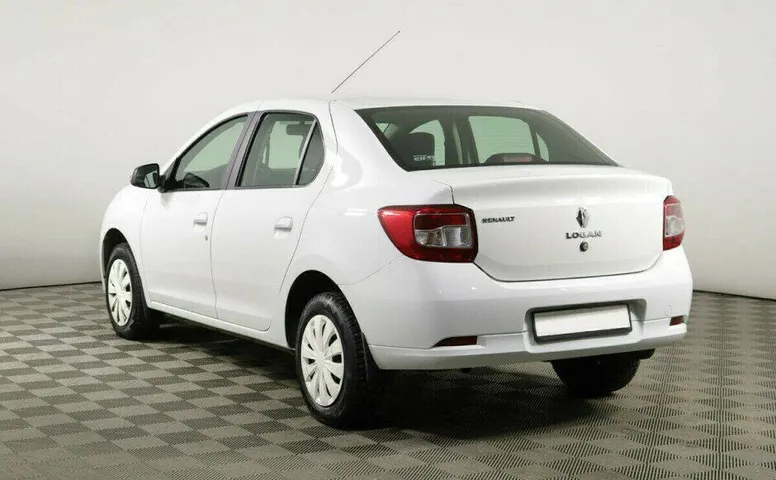 Renault Logan 1.6 Автомат