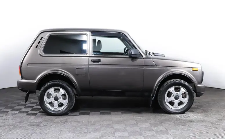 LADA (ВАЗ) 2121 (4x4)