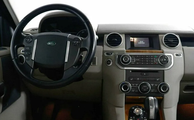 Land Rover Discovery 3.0 Автомат