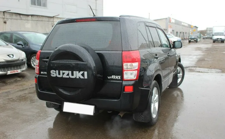 Suzuki Grand Vitara III