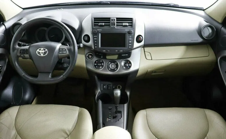 Toyota RAV4 2.0 Вариатор