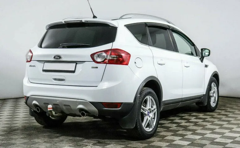 Ford Kuga 2.0 Робот