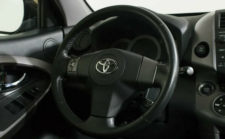 Toyota RAV4 2.0 Автомат