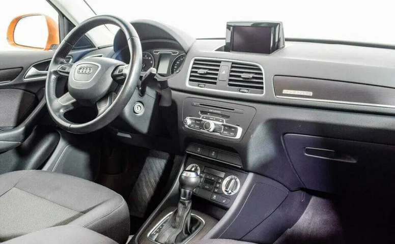 Audi Q3 2.0 Робот