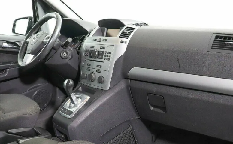Opel Zafira 1.8 Робот