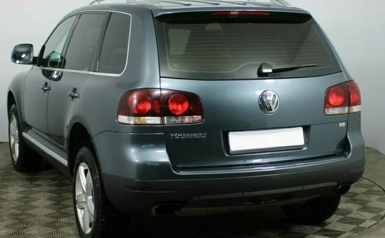 Volkswagen Touareg 4.2 Автомат