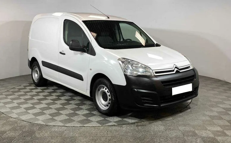 Citroen berlingo мкпп 2016 с пробегом 59 000 км
