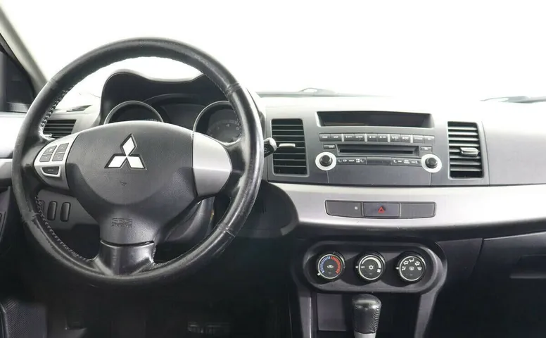 Mitsubishi Lancer X