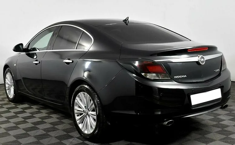 Opel Insignia I