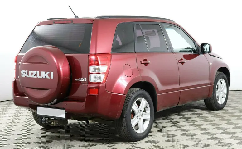 Suzuki Grand Vitara III