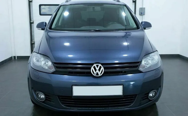 Volkswagen golf plus