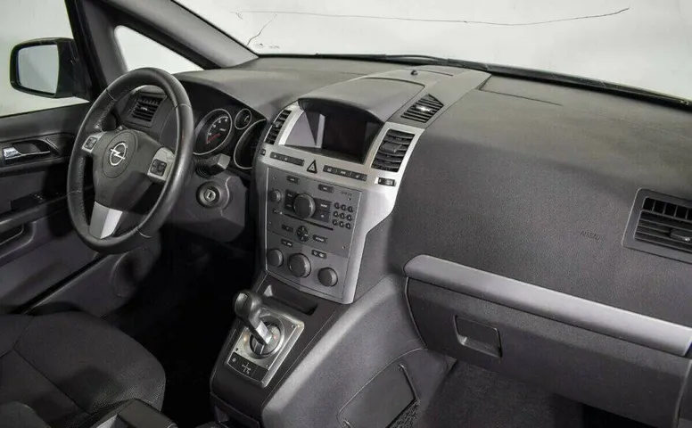 Opel Zafira 1.8 Робот