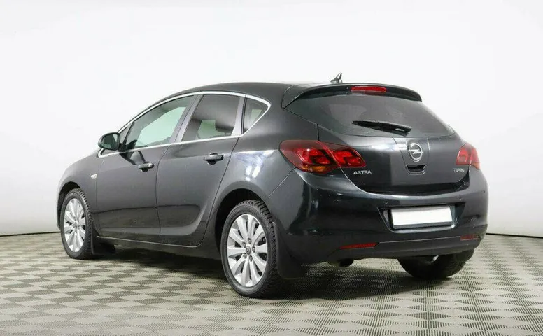 Opel Astra 1.6 Автомат