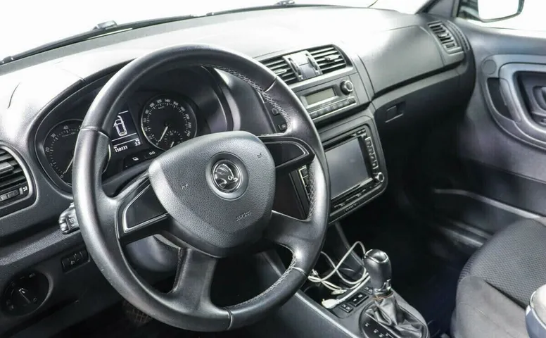 Skoda Fabia II Рестайлинг