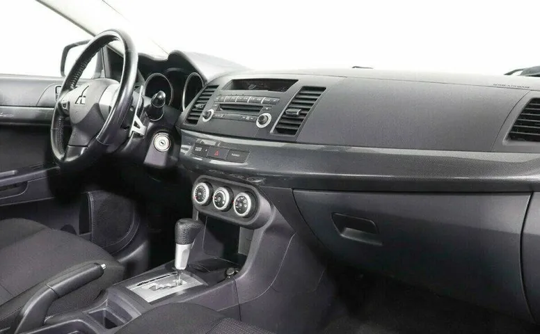 Mitsubishi Lancer 1.8 Вариатор
